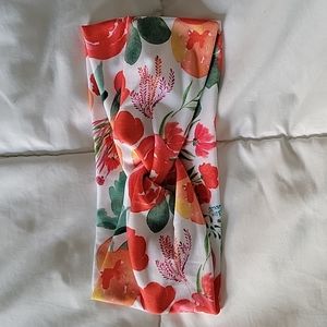 Floral twistband headband
